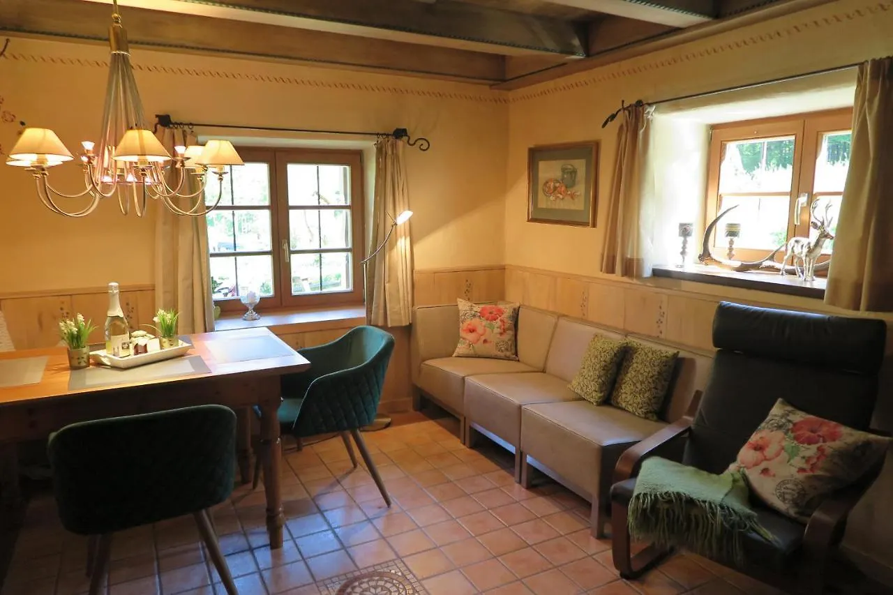 Ferienwohnungen Haus Waldwinkel Aschau im Chiemgau 0*,  Germany
